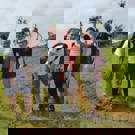 Jorren met andere vrijwilligers Java indonesie