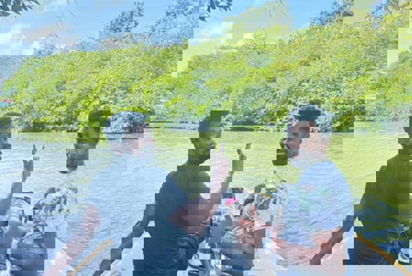 Jongerenreis Sri Lanka op de boot 