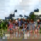 Java en Bali jongerenreis helpen met rijst 